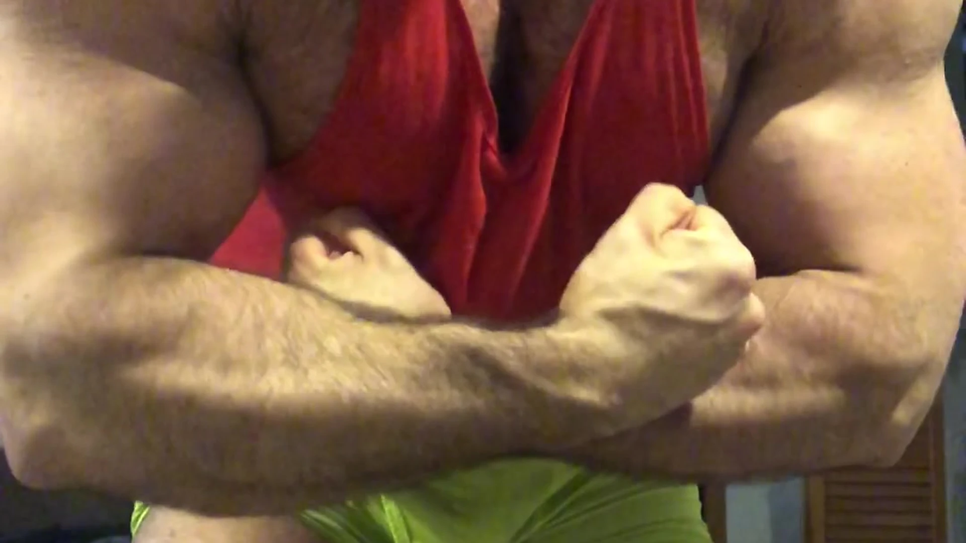 Big Geno post morning cardio sweaty flex