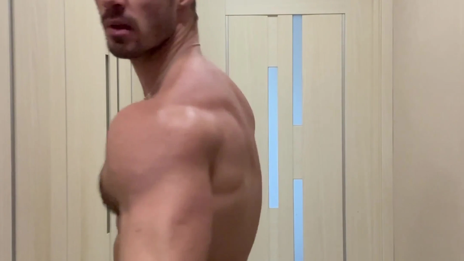 Sensational russian Dmitry Averyanov naked pics