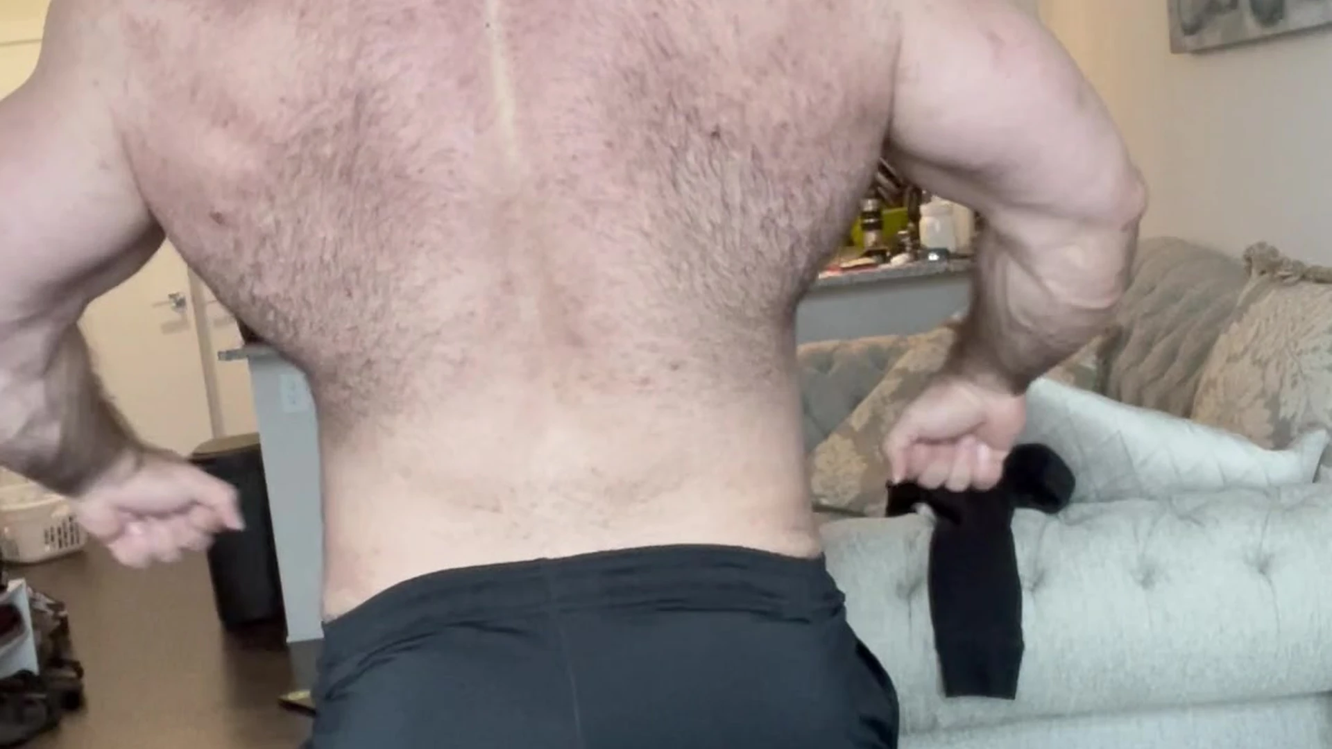 Big Geno shave my back or keep it hairy