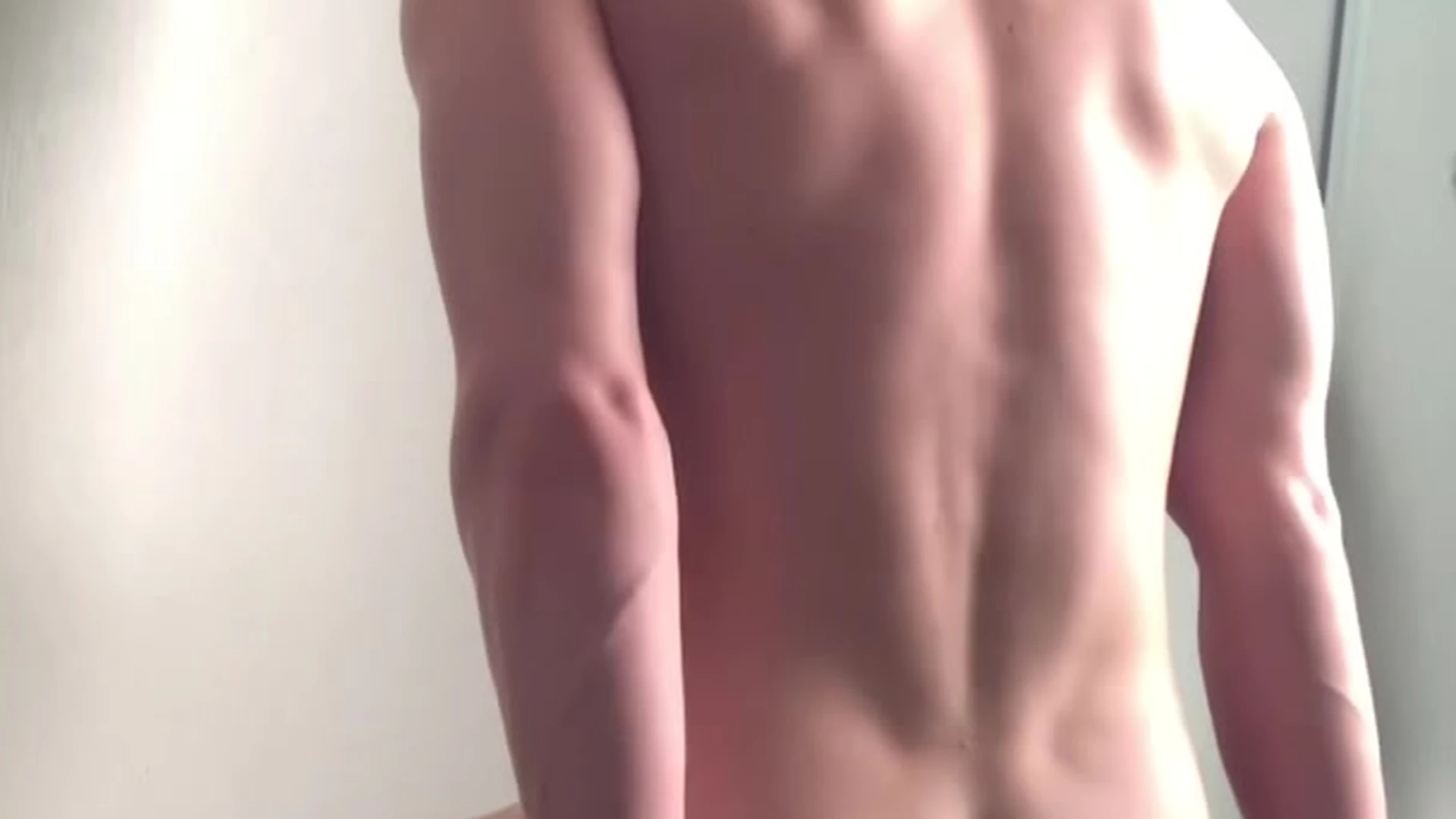 muscular owen_devalk Owen Robert ripped cams