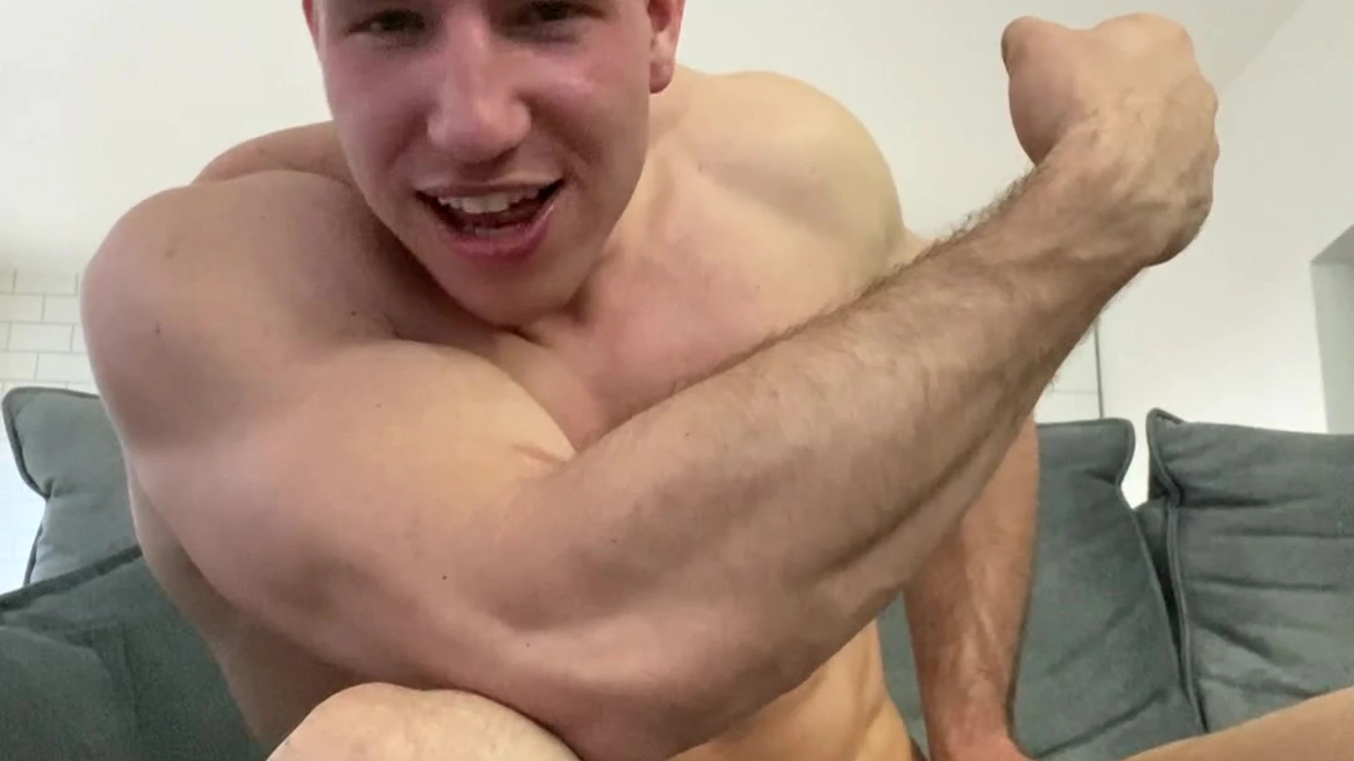 Exposed Amicable Czech Niko Vangelis nude pic